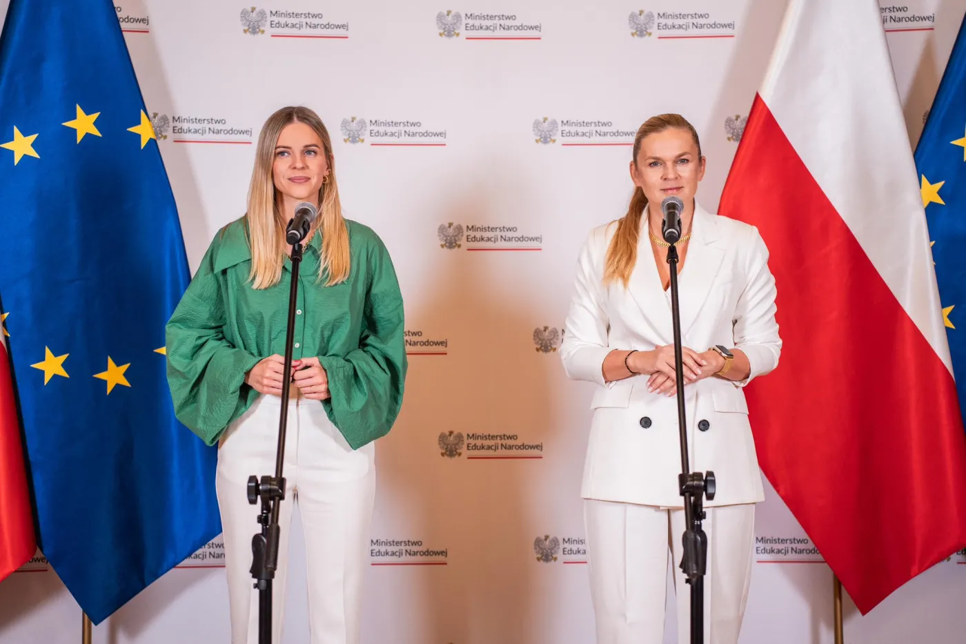 Min. edukacji B. Nowacka: Ta nagroda wam się po prostu należy. Nawet 28 886,2 zł już 2025 r. Czy jednak 2026 r. albo 2027 r.?