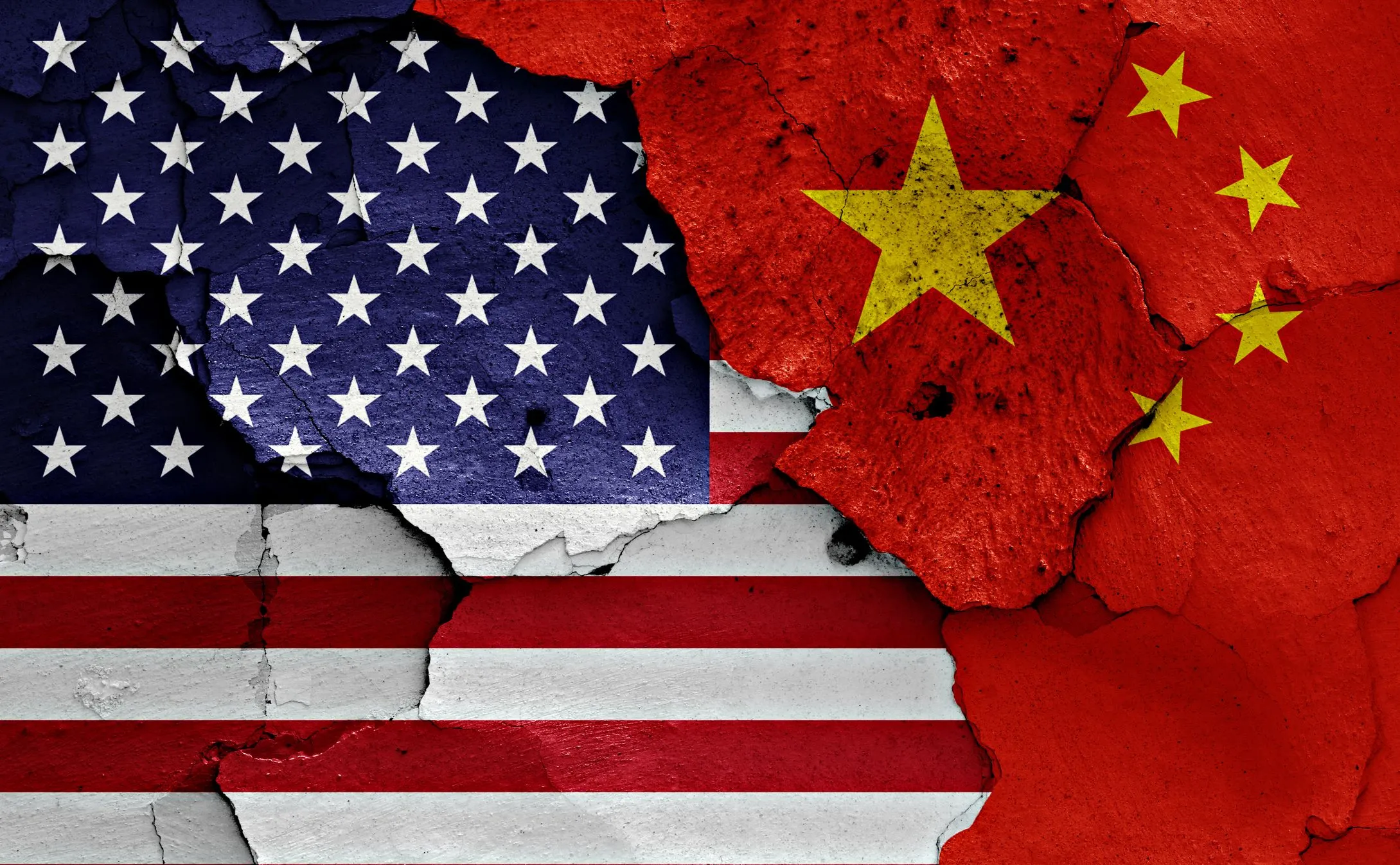 Chińczycy kopiują amerykańskie modele AI? USA biją na alarm
