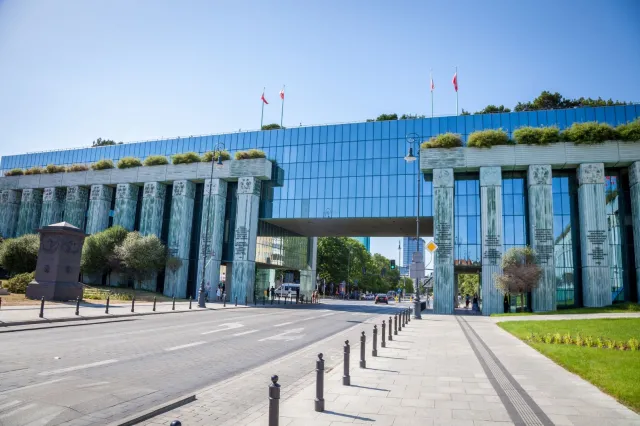 Sąd Najwyższy uchylił dwa punkty uchwały PKW ws. referendum