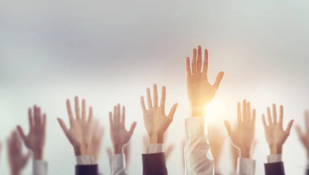 Zaledwie 1/3 firm weryfikuje klientów przy każdej okazji [BADANIE]