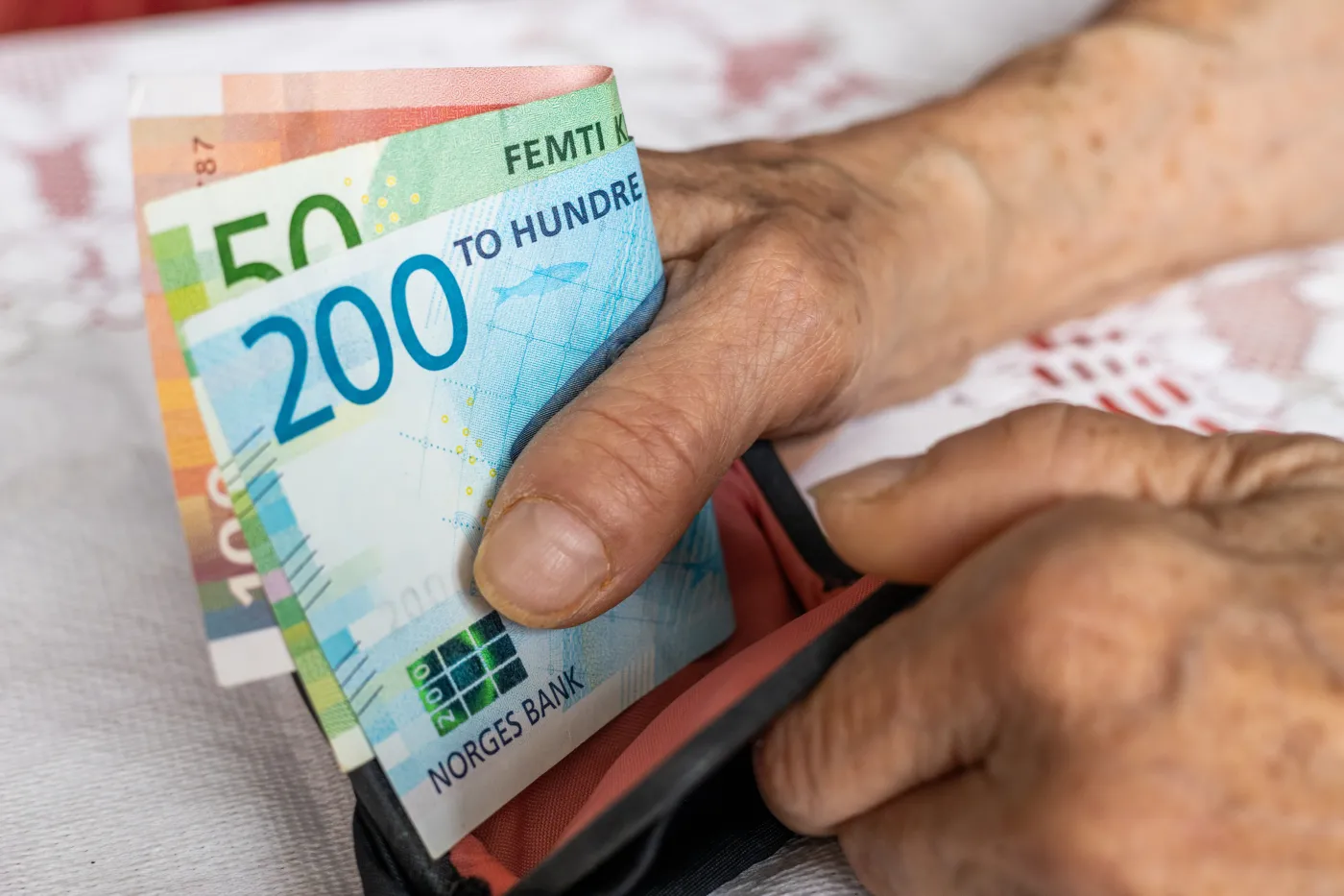 Norweskie emerytury trafiają do polskich seniorów. Oto minimalna wysokość świadczeń