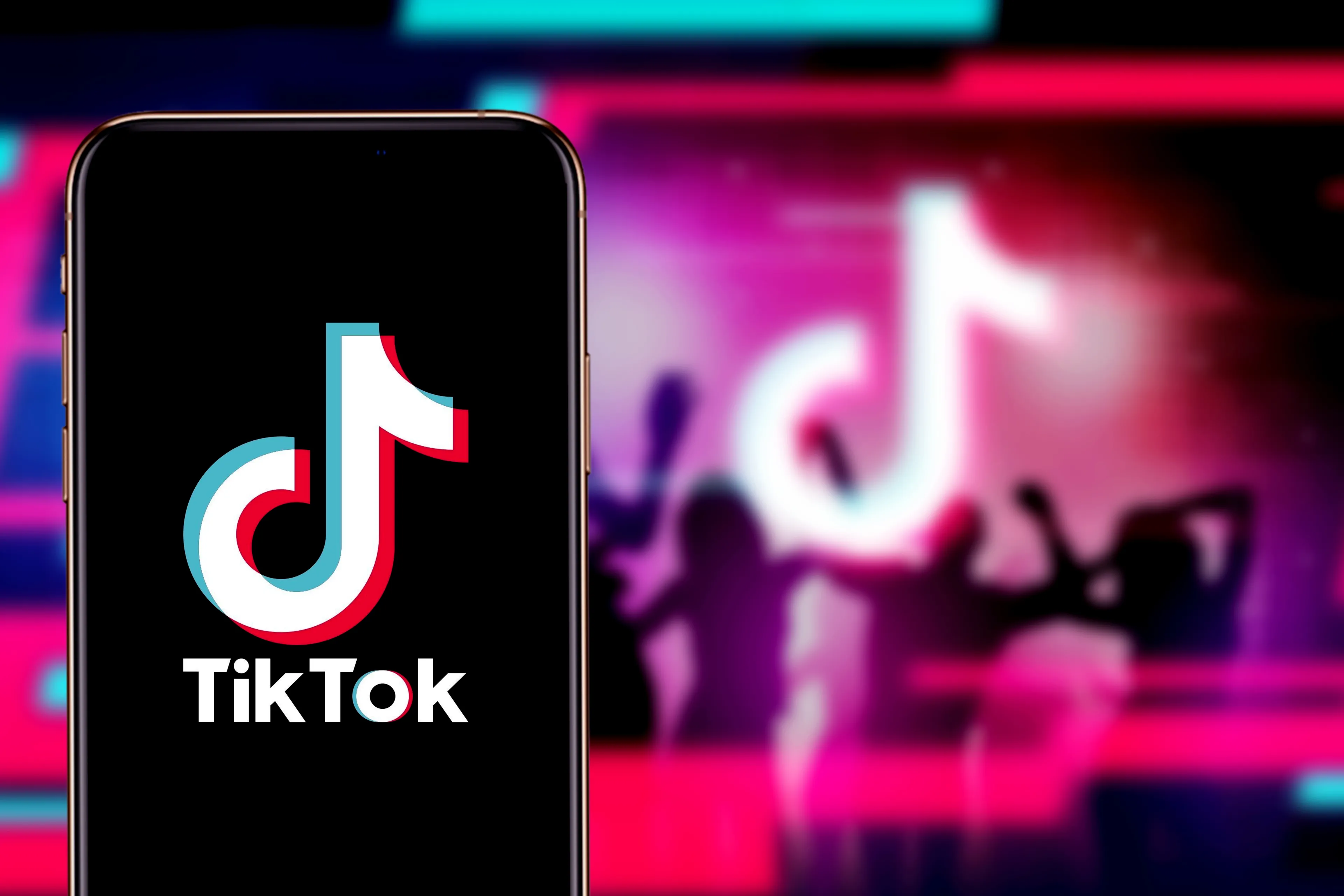 TikTok Shop od dzisiaj swoim sklepem odmienia e-commerce i definiuje na nowo reguły zakupów internetowych w Polsce