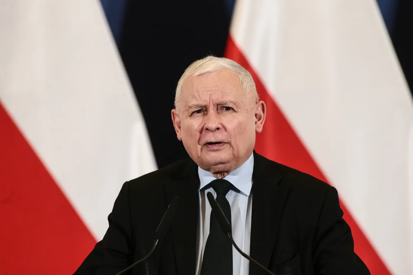 Rozłam w PiS. Ponad trzydziestu posłów zrezygnowało z członkostwa w partii