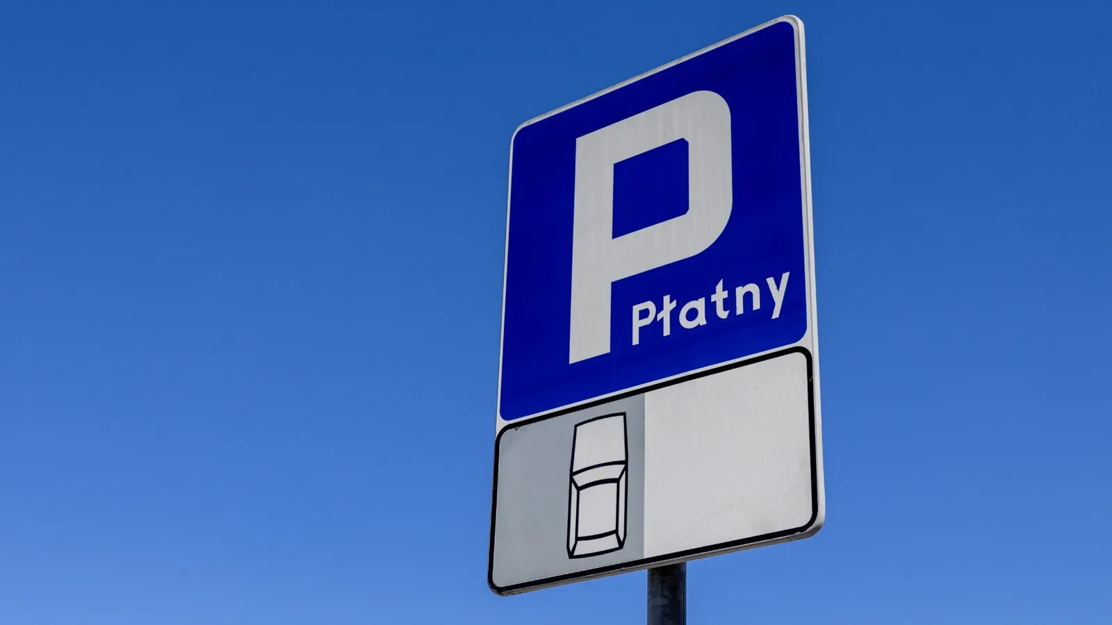 Dwa lata bez opłat za parkowanie w strefie płatnego parkowania dla dawców krwi. Przepisy wejdą w życie 1 października 2026 r.