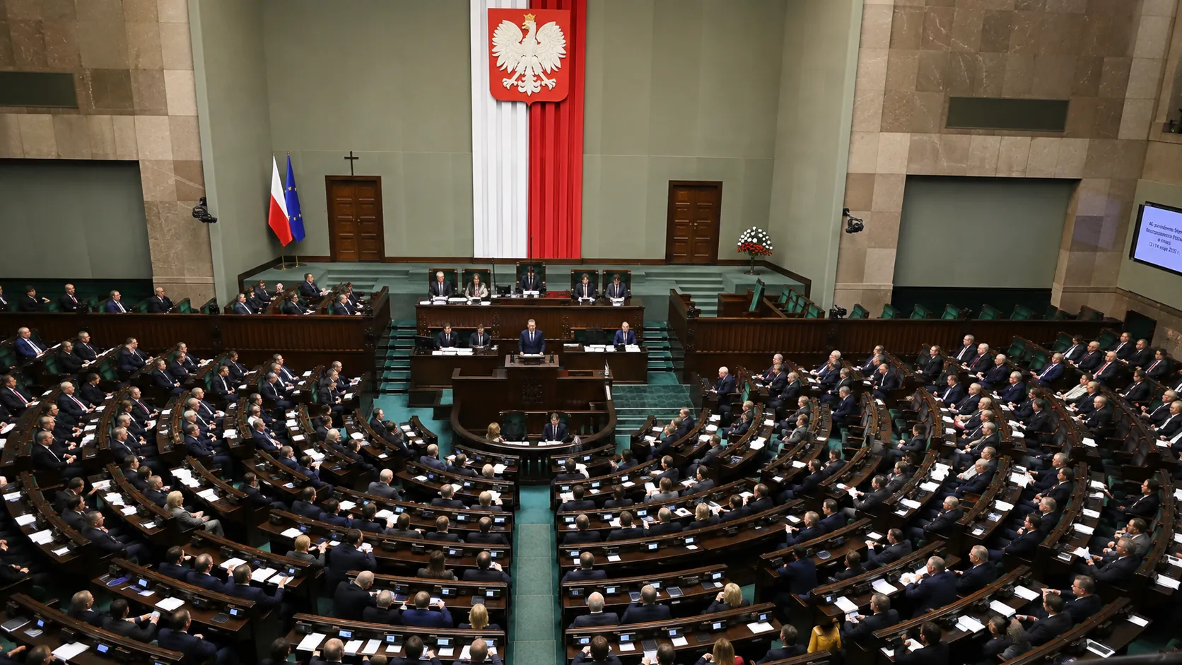 Новый партийный опрос. KO сбегает от соперников? Последний опрос показывает баланс сил на политической арене