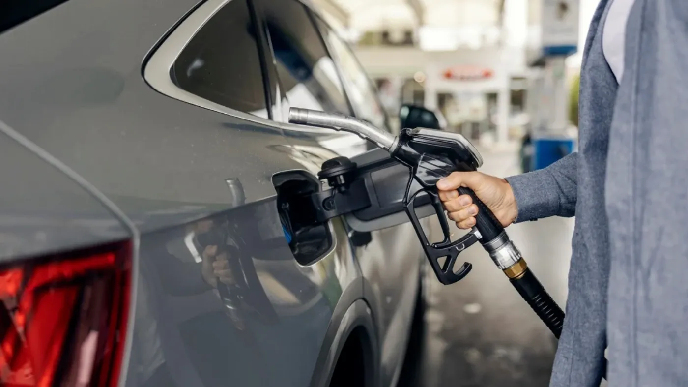 wysokie ceny paliw jazda samochodem auto