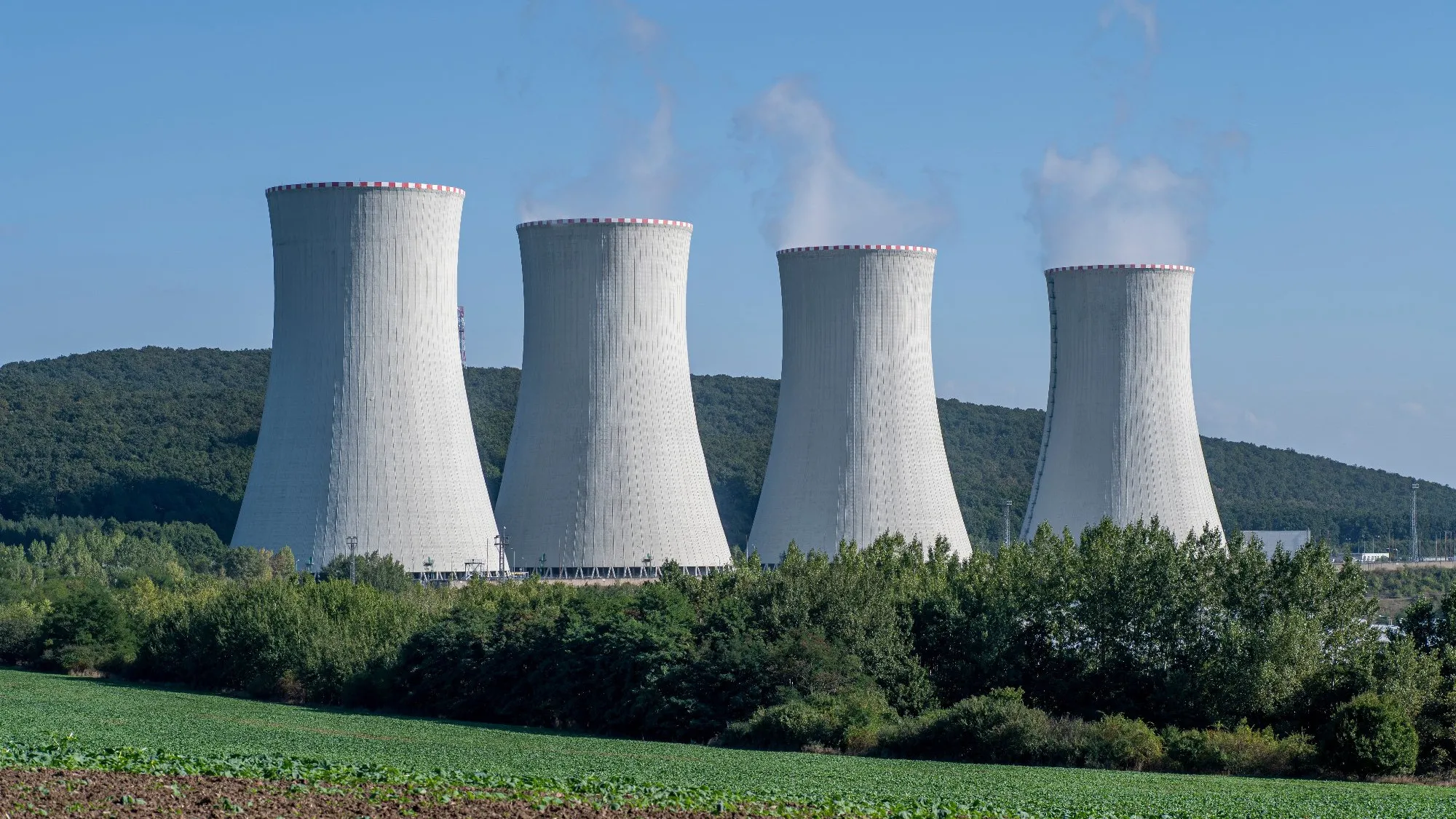 After almost 40 years, the 4th  unit of the atomic  power plant in Slovakia has been put into operation. It is to cover 13 percent of demand