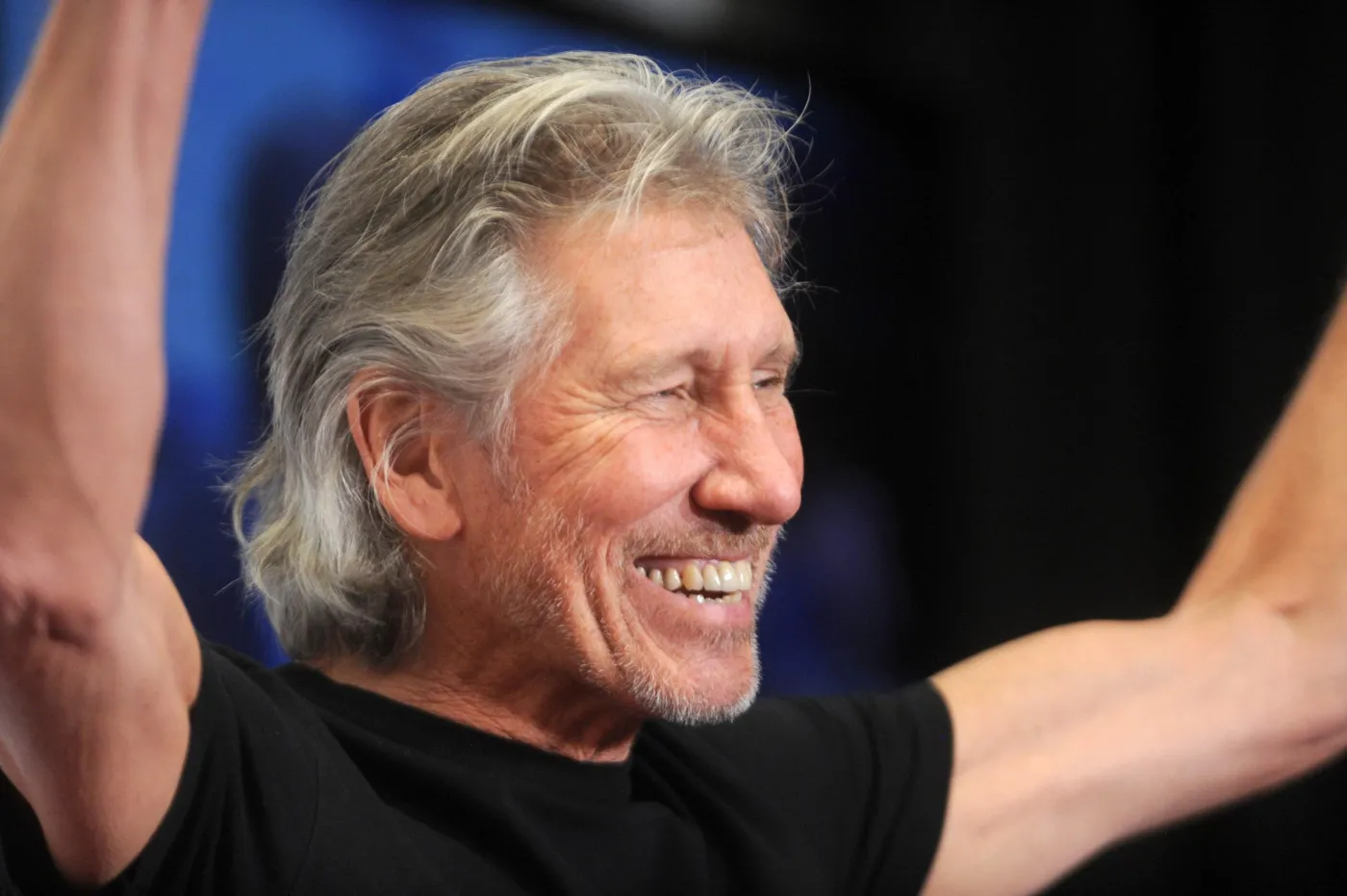 1222710-roger-waters.jpg