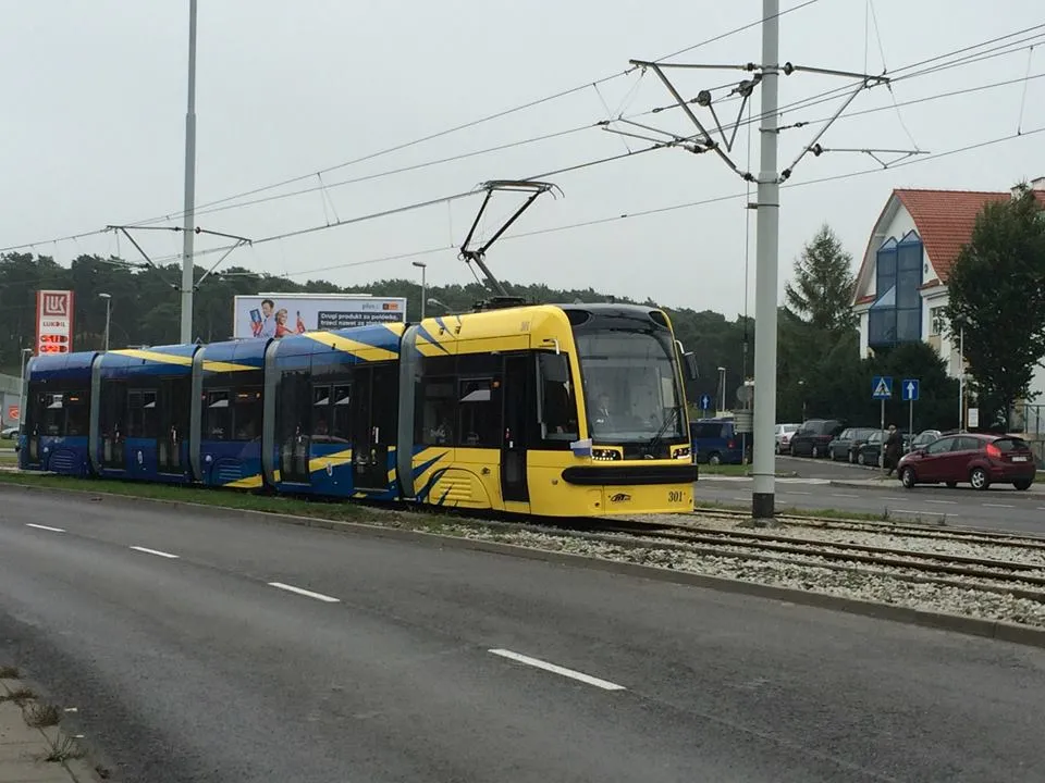 Transportowy przełom. Pesa wjeżdża Swingami na Kujawy
