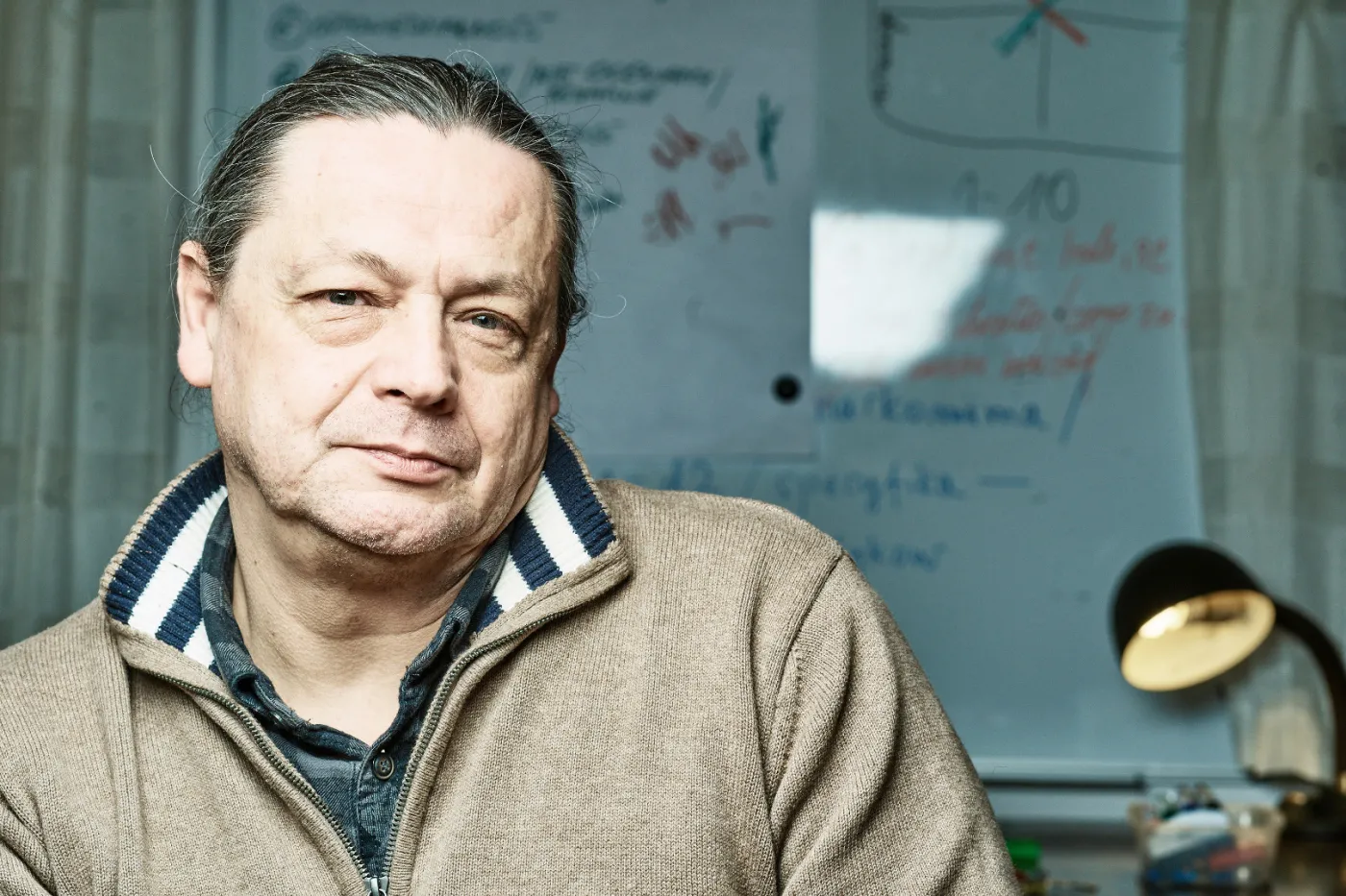 Alkohol małogabarytowy. W Polsce codziennie sprzedaje się 3 mln małpek [WYWIAD]