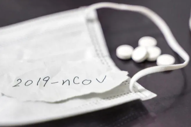 Wyścig z koronawirusem w Polsce. Nie ma jasnych wytycznych dla lekarzy, pacjenci są zdezorientowani