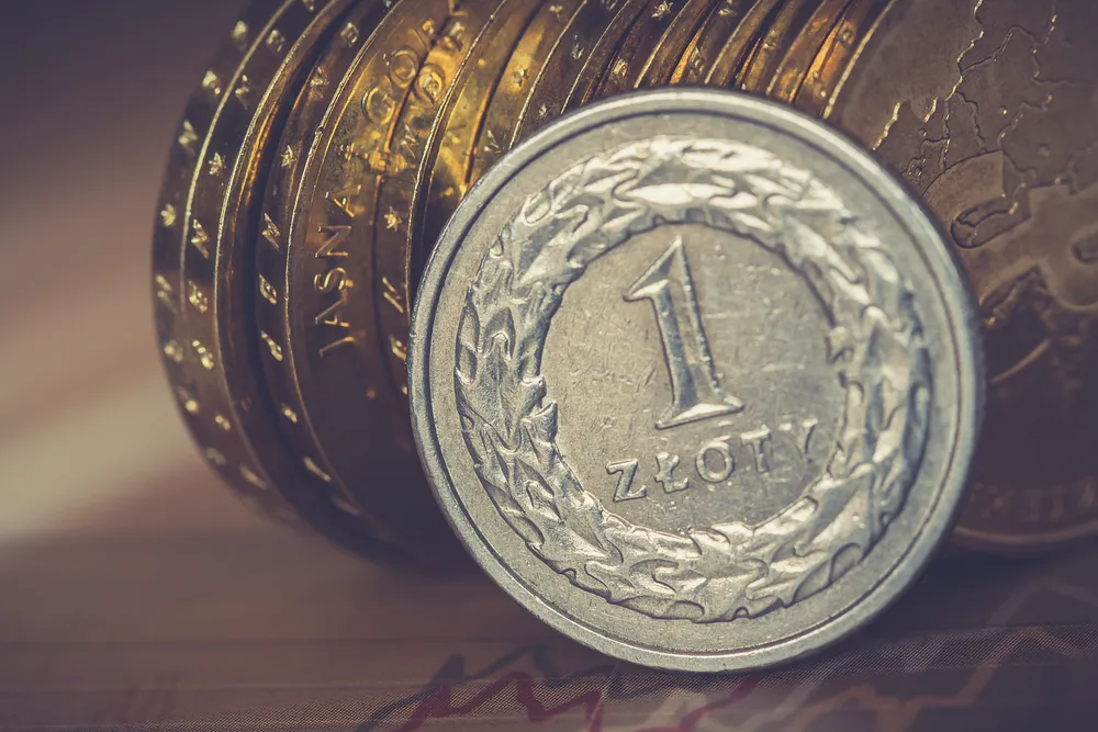 Czekają nas jeszcze 2-3 cięcia stóp procentowych. Kredyty będą tańsze, a lokaty jeszcze gorsze