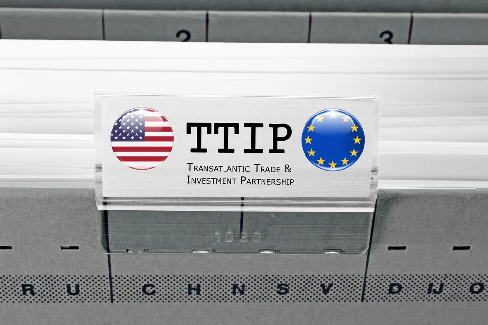 KE nie miała prawa zablokować inicjatywy obywatelskiej ws. umowy TTIP. Jest decyzja sądu UE