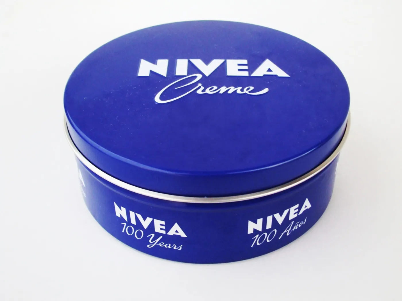 1477101-krem-nivea.jpg