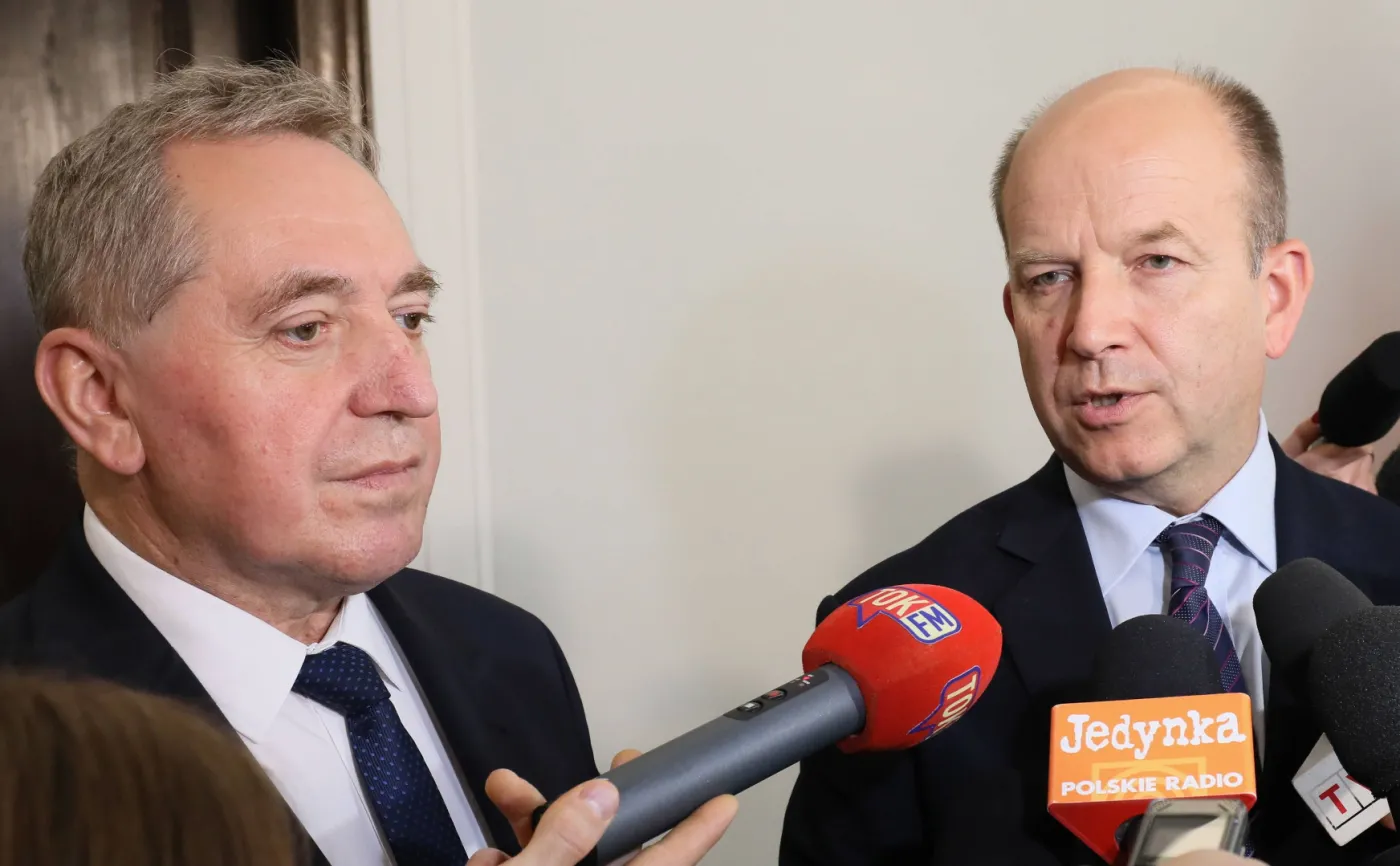 6 proc. PKB na zdrowie wcześniej niż w 2025 r.? Radziwiłł: Przeanalizujemy to