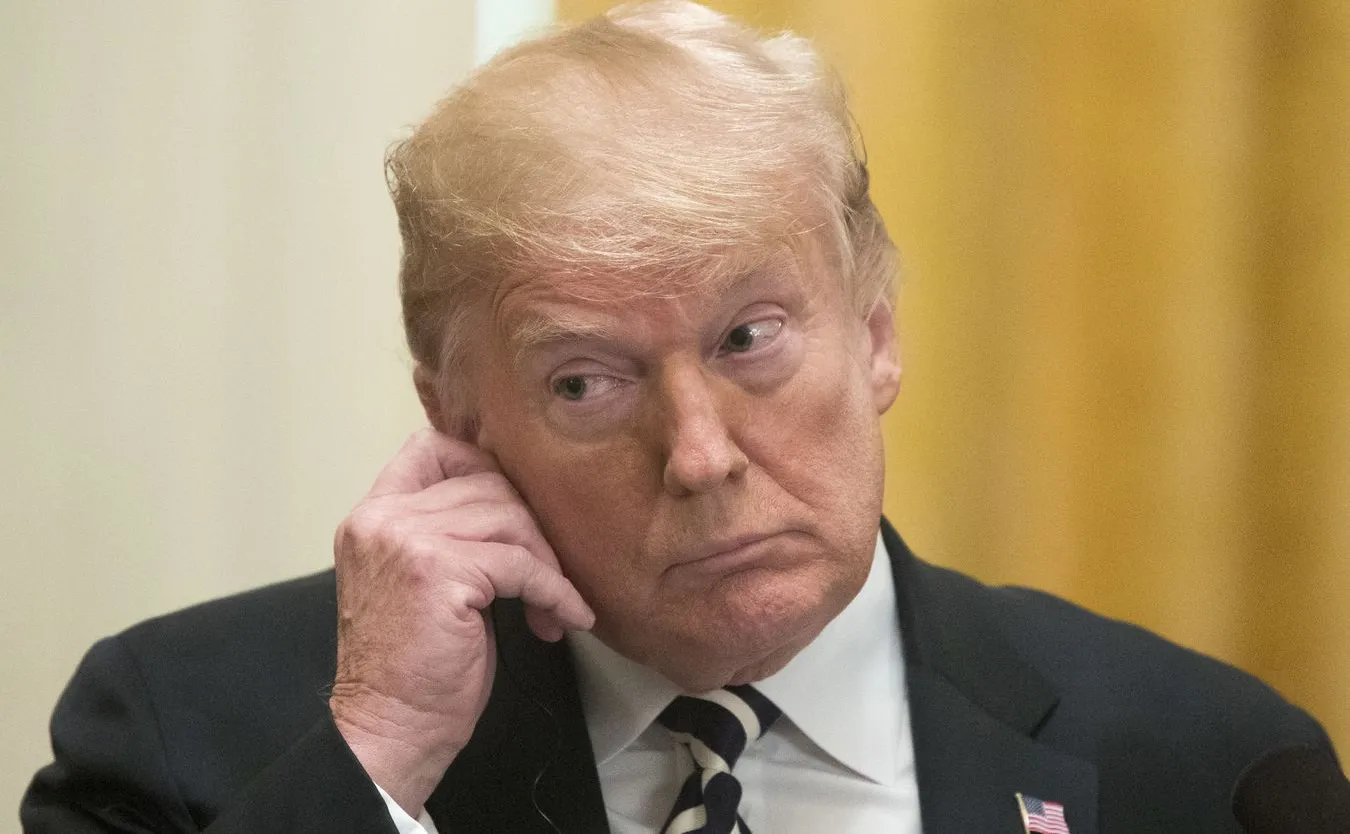 Trump opóźnia odtajnienie dokumentów ze śledztwa ws. Russiagate