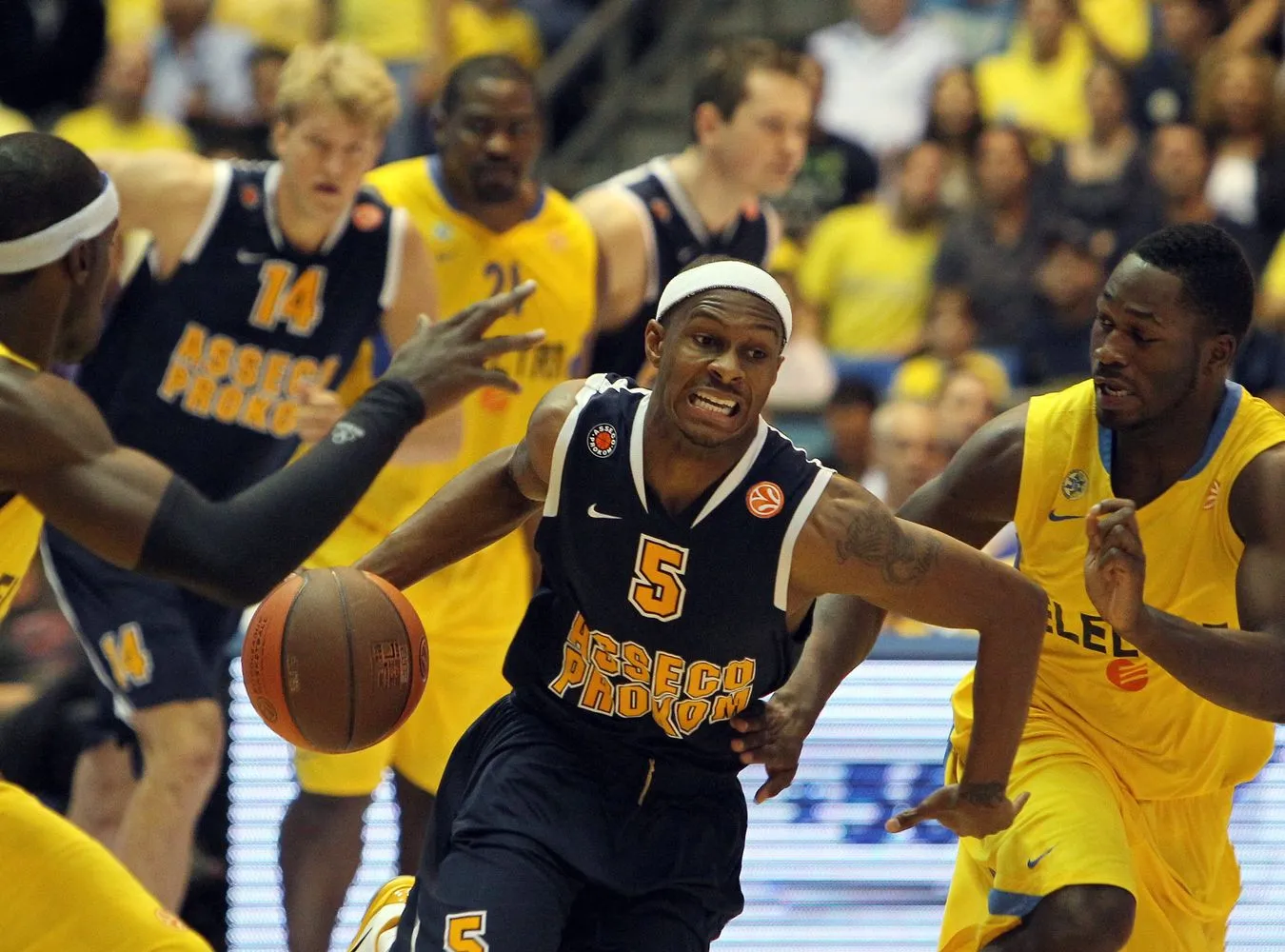 Gdynianie bardzo wysoko przegrali z Izraelczykami