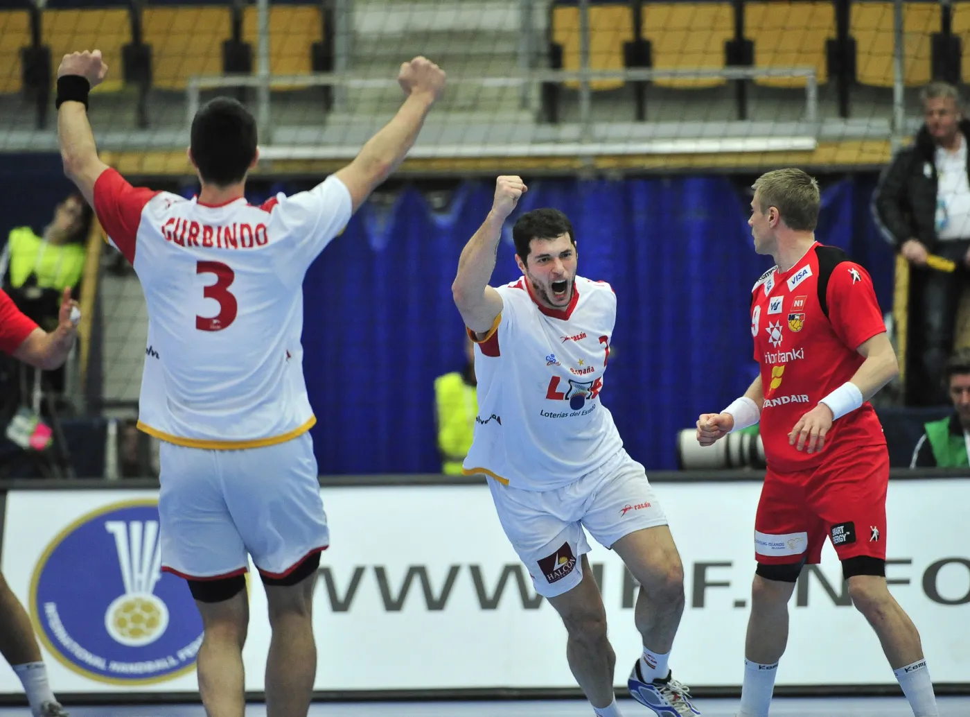 Hiszpania i Francja w półfinale mistrzostw świata