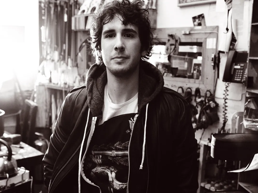 1957018-josh-groban.jpg