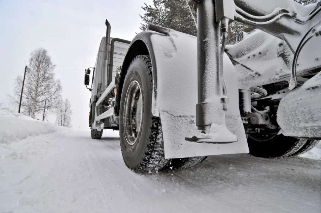 Koniec odwilży. Mróz znowu skuje Polskę