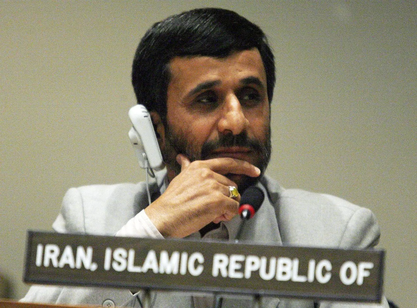 Potężny wybuch w rafinerii, którą odwiedzał prezydent