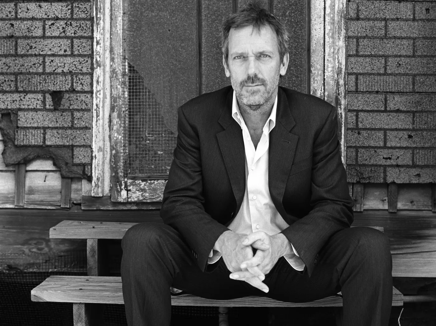 2025937-hugh-laurie.jpg