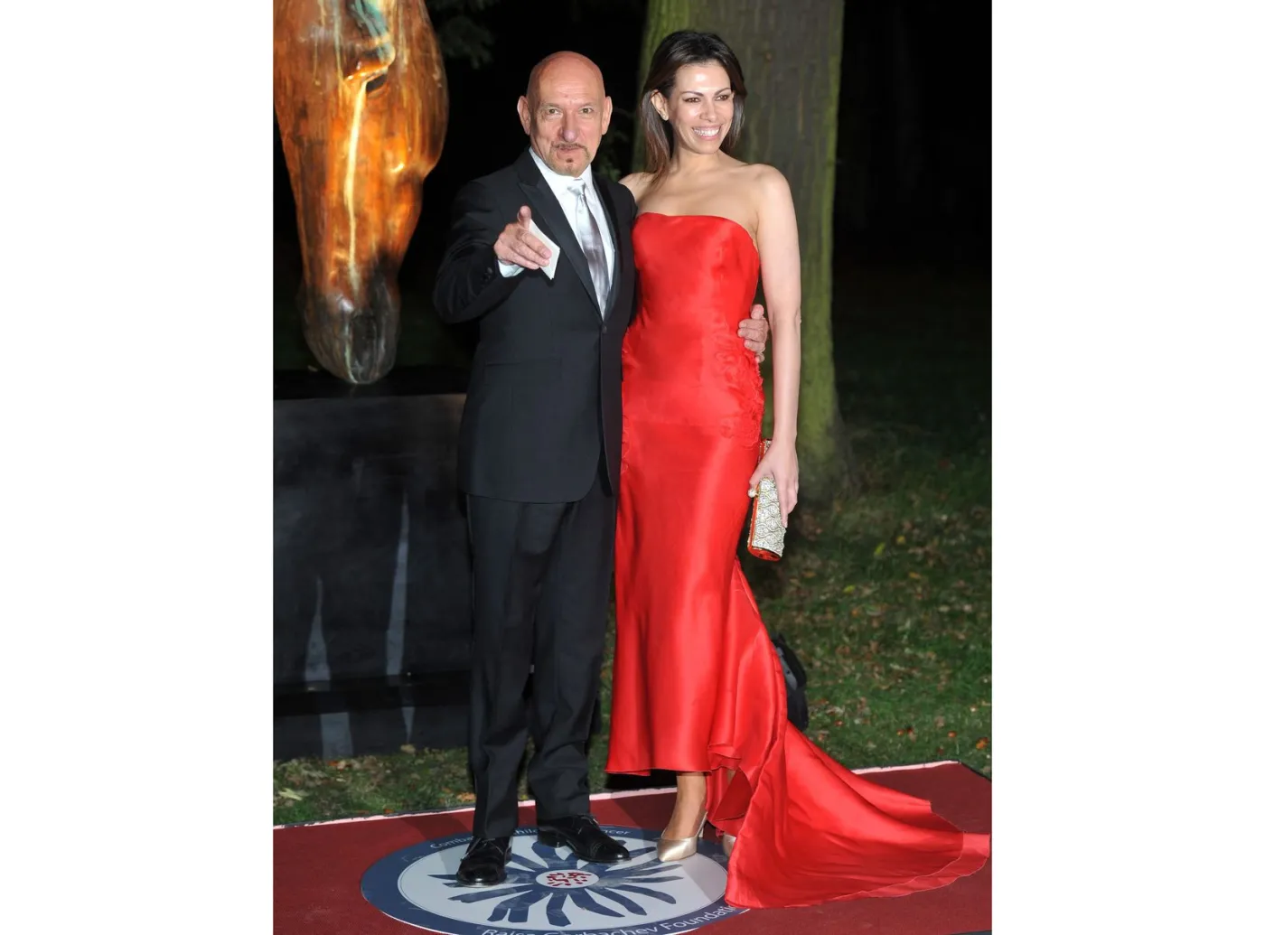 2522352-aktor-sir-ben-kingsley-i-jego-towarzyszka.jpg
