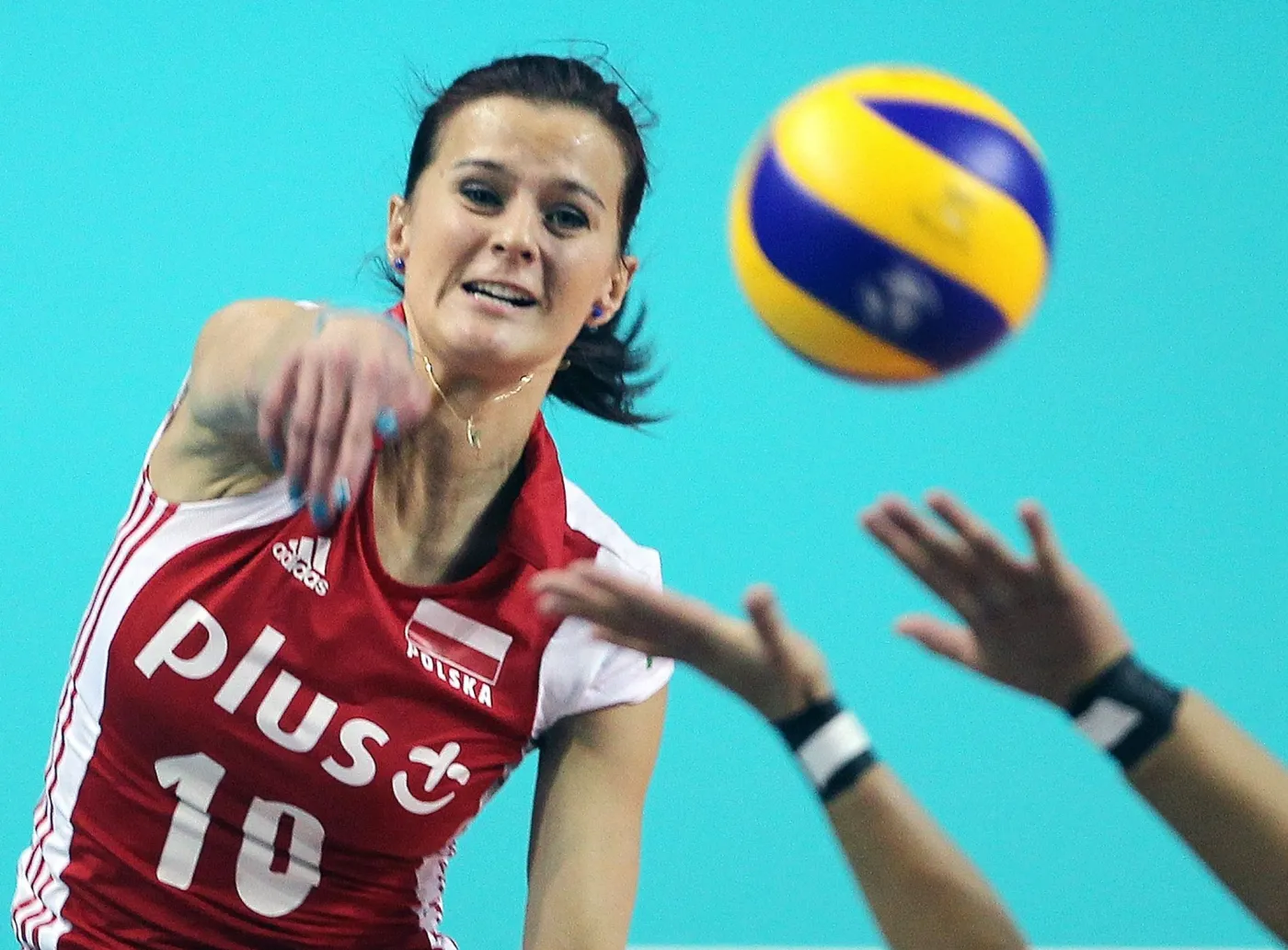 ME siatkarek: Polki pod eskortą policji udały się do Belgradu