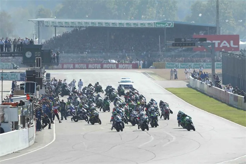 2541657-wec4start.jpg