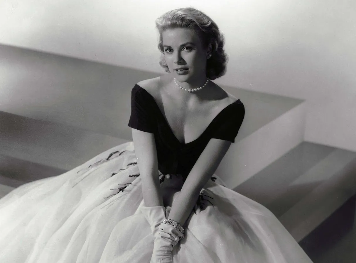 2382998-grace-kelly.jpg