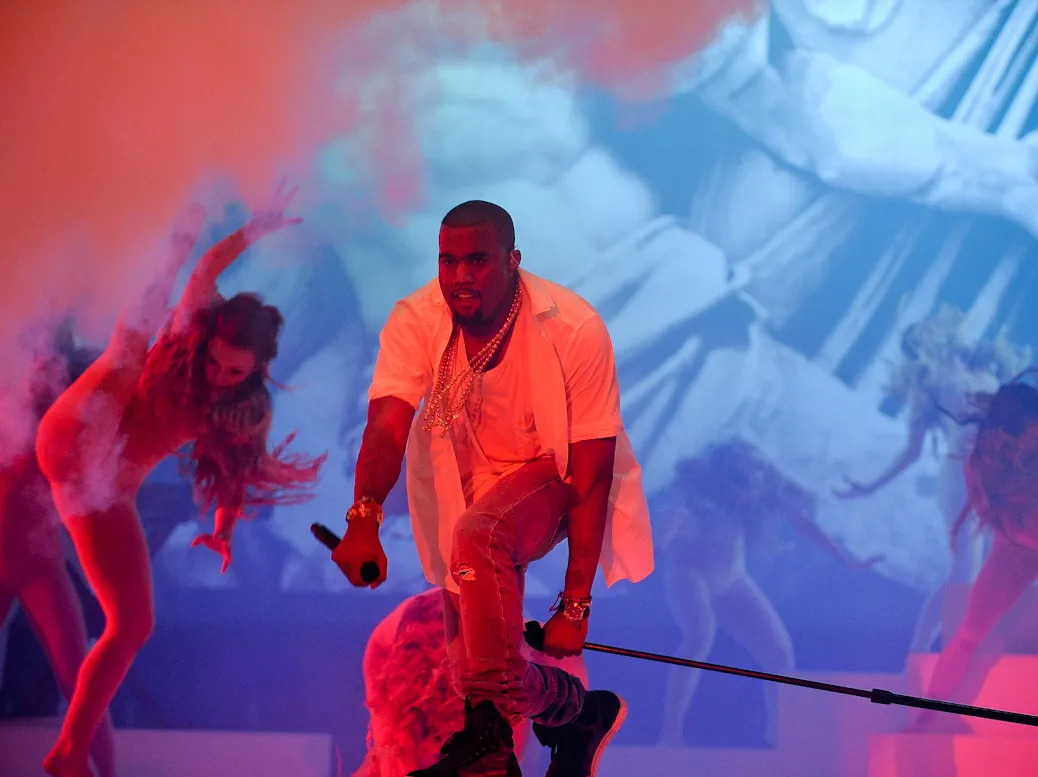 2392974-kanye-west.jpg