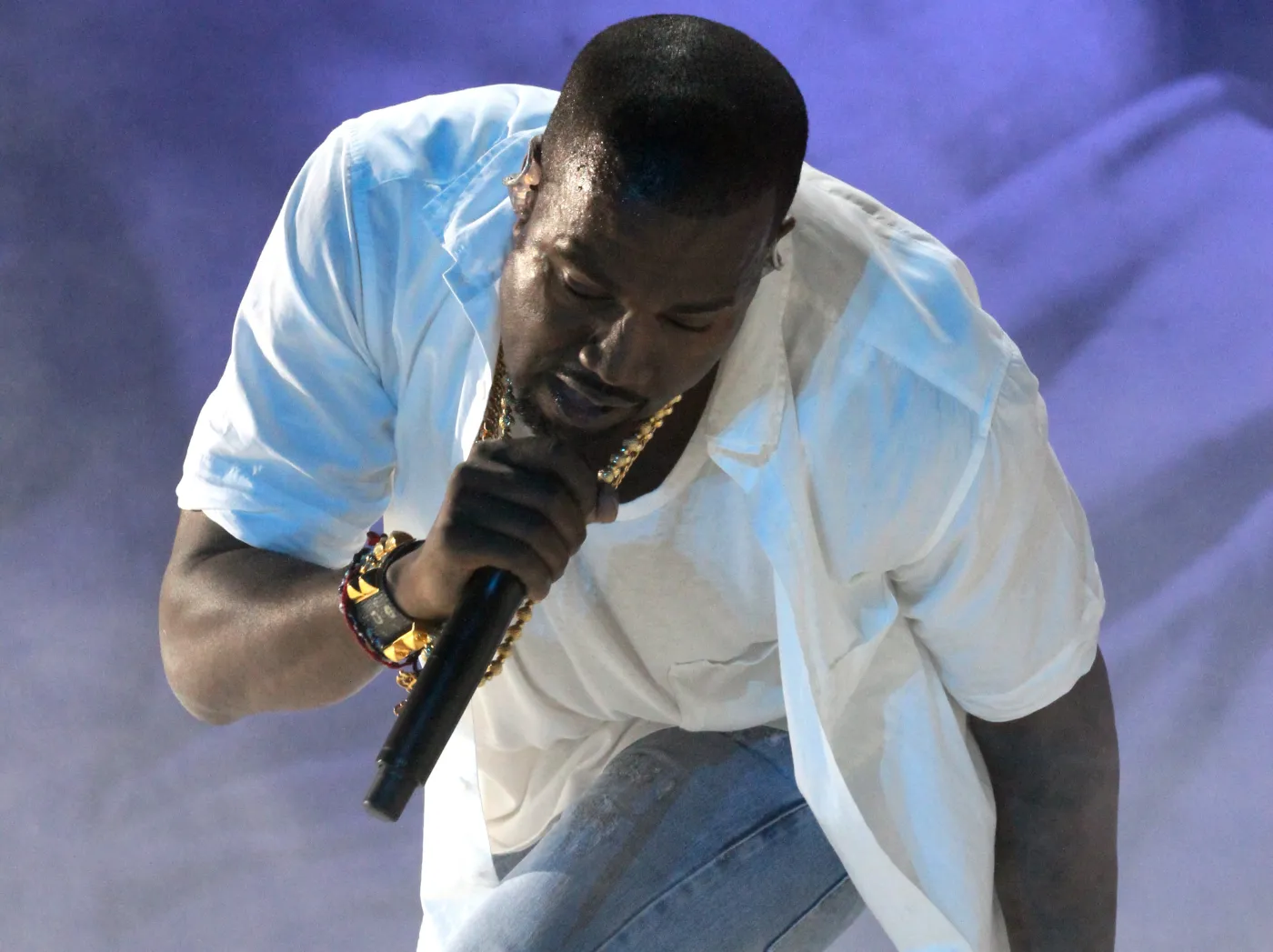 2392291-kanye-west.jpg