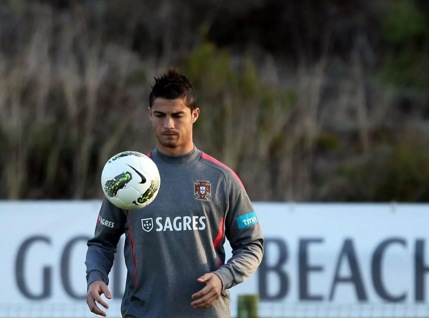 Ronaldo kupił narzeczonej pierścionek za 100 tysięcy funtów