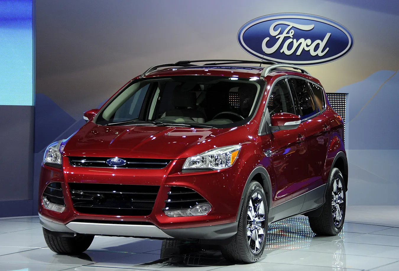2747936-ford-escape.jpg