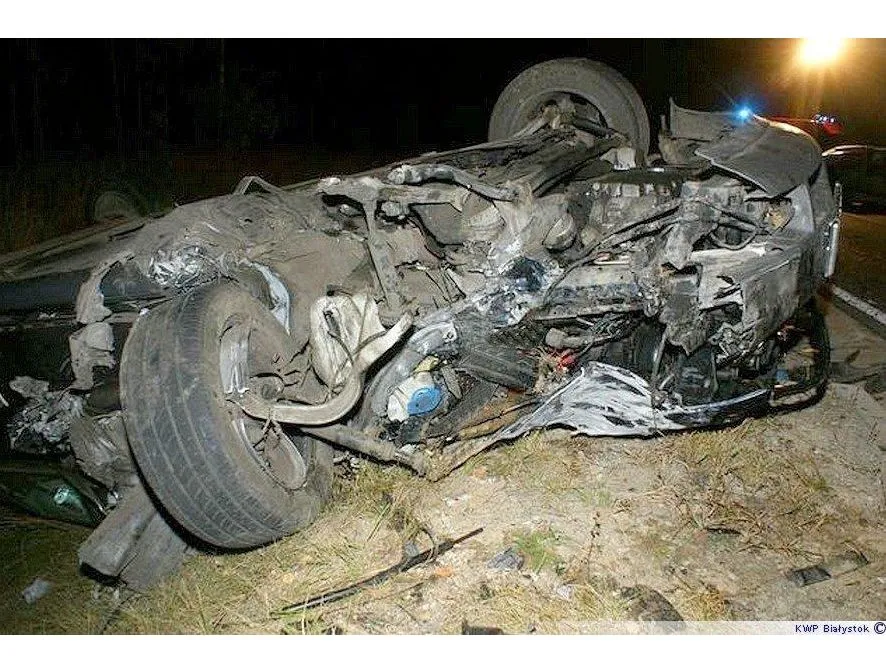 2585376-wypadek-1.jpg