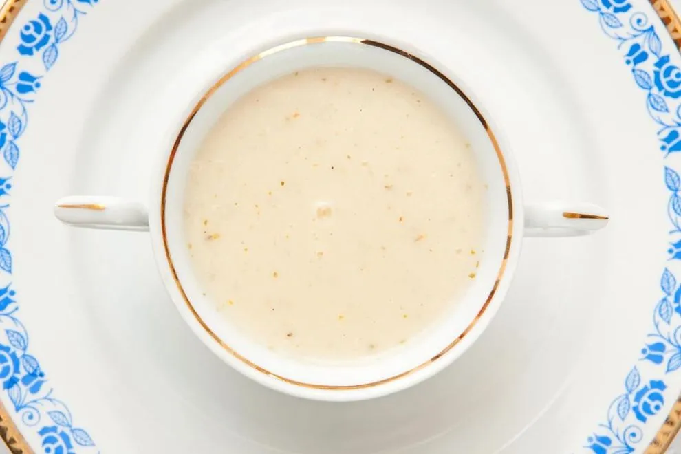 Oryginalny sposób na żur wielkanocny. Oto przepis!