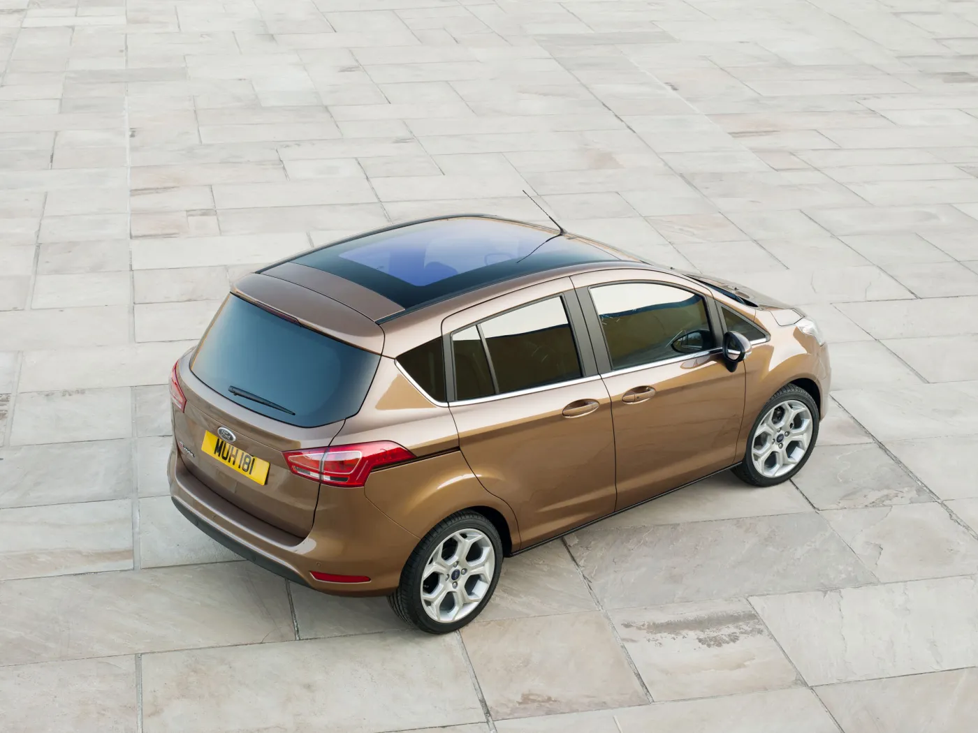 3372479-ford-b-max.jpg