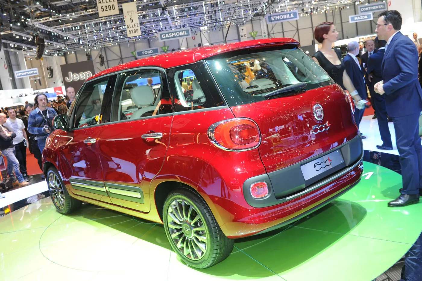 3373461-fiat-500l.jpg