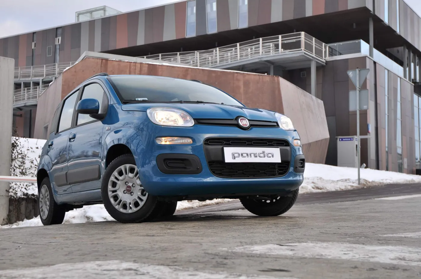 3128193-fiat-panda.jpg
