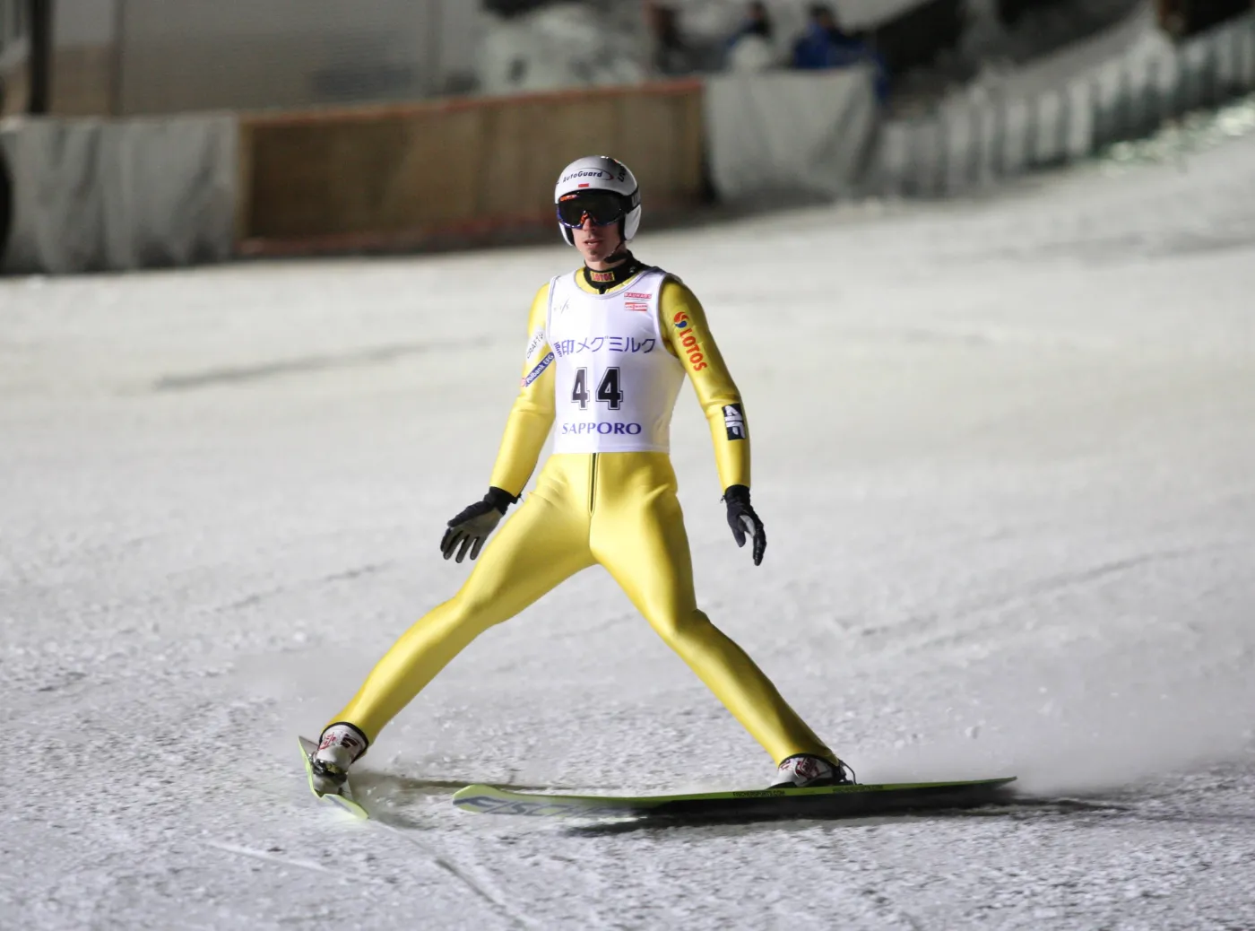 Żyła zepsuł drugi skok i spadł z podium. Wygrał Koch