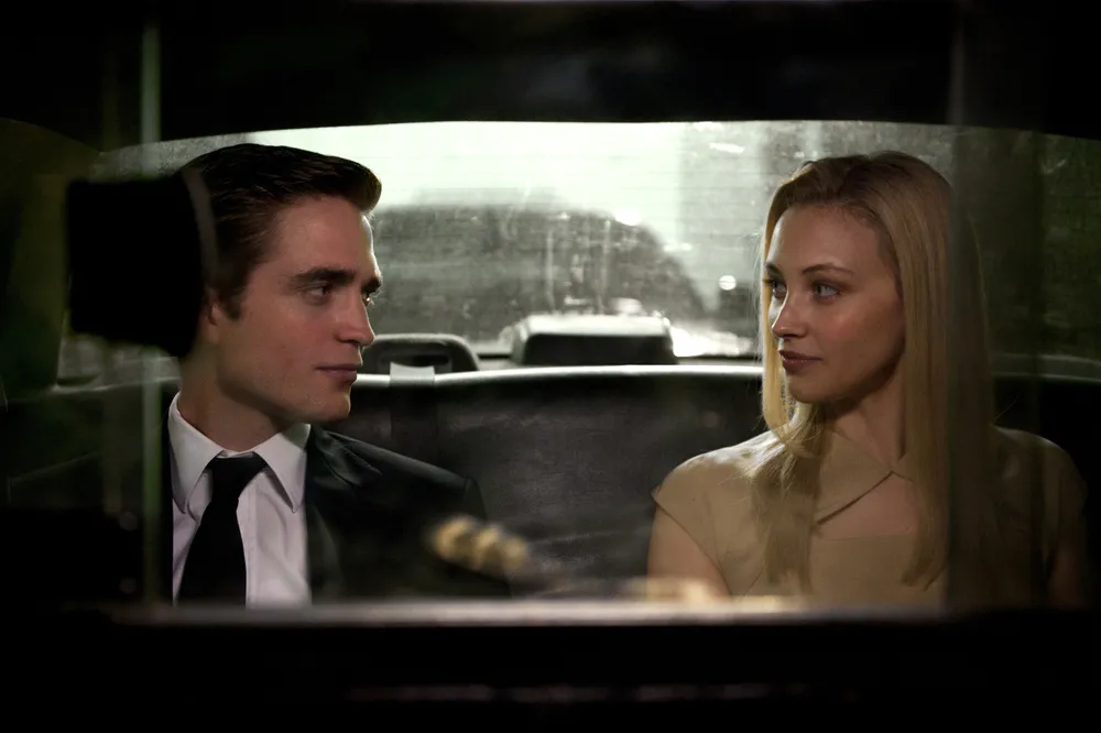 3676682-cosmopolis.jpg