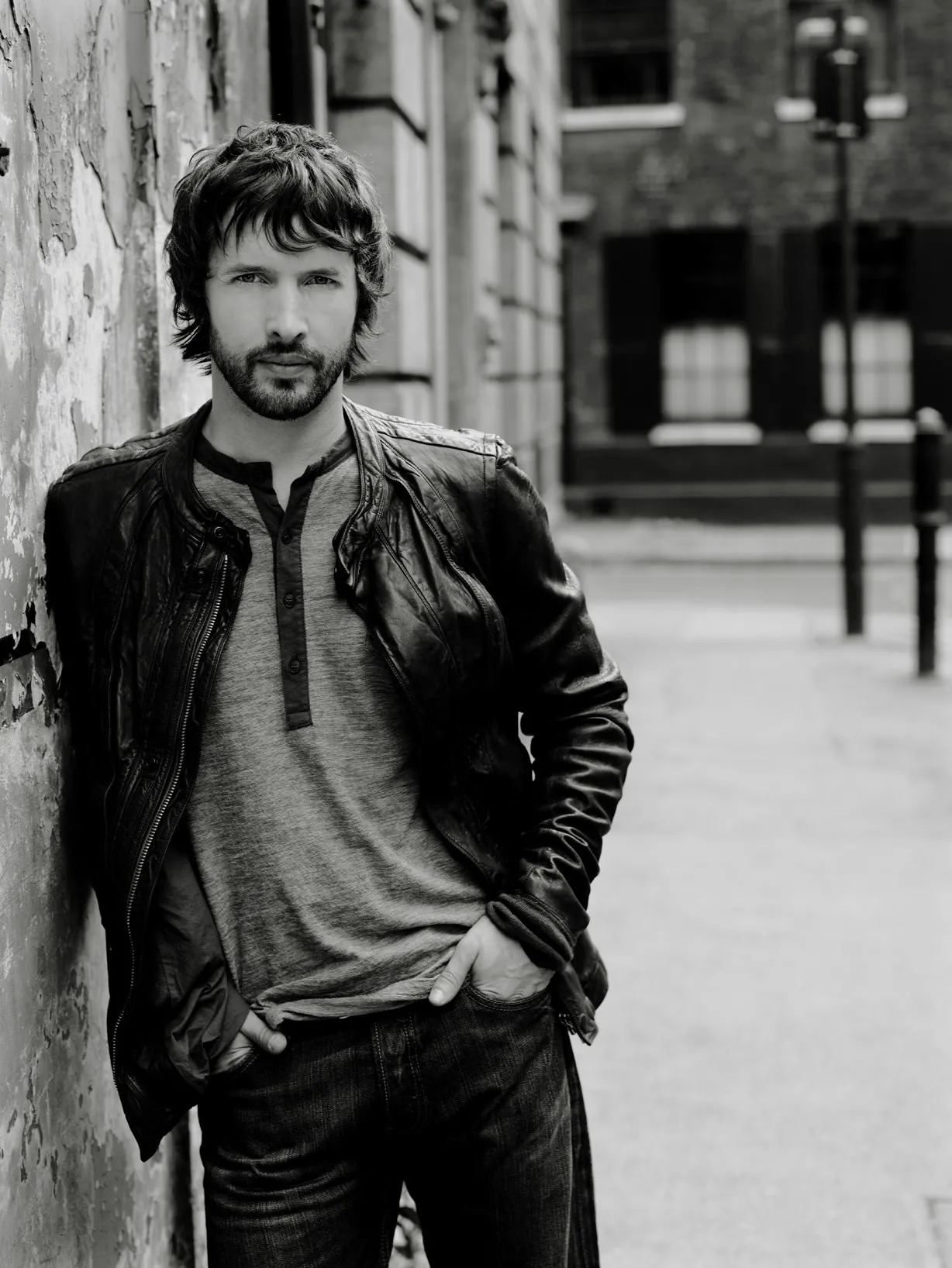 4186715-james-blunt.jpg