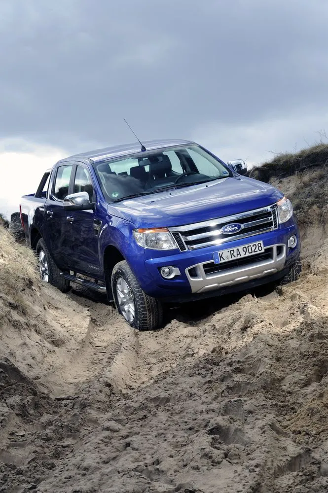 3408177-ford-ranger.jpg