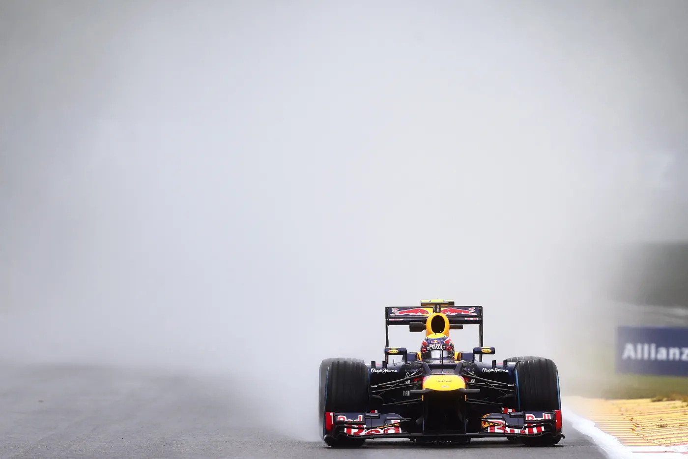 Webber ukarany cofnięciem o pięć miejsc na starcie GP Belgii