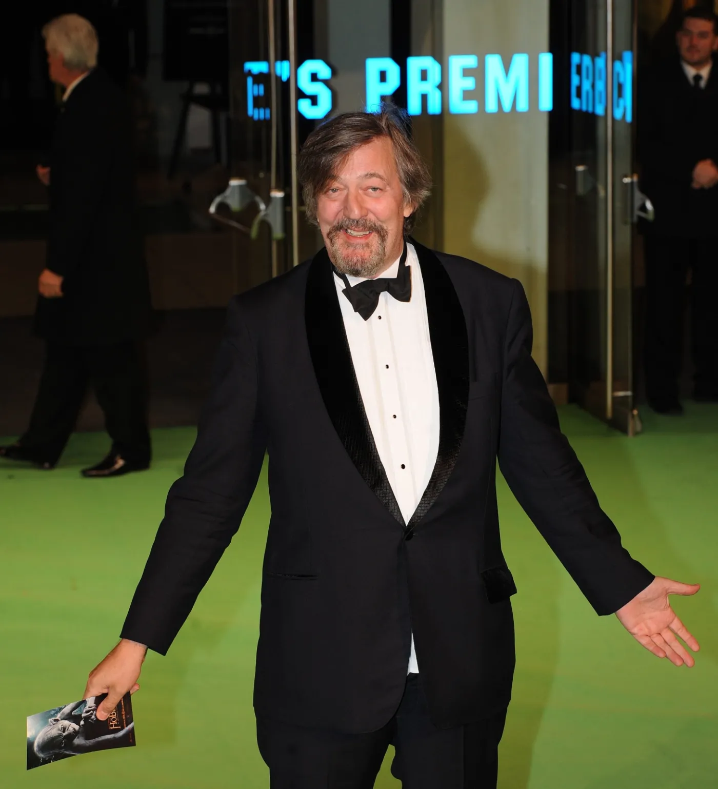 4397365-stephen-fry.jpg