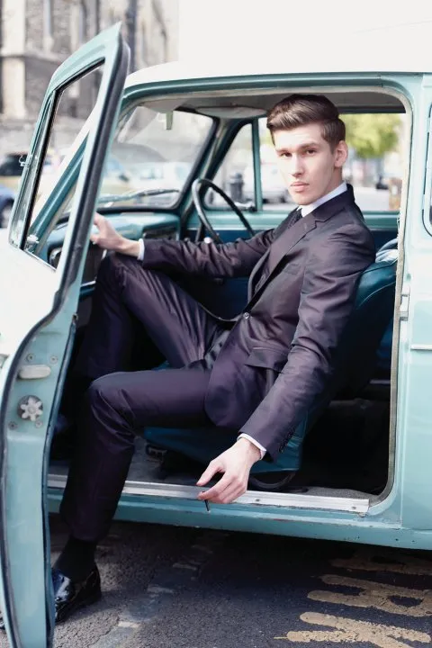 4828288-willy-moon.jpg