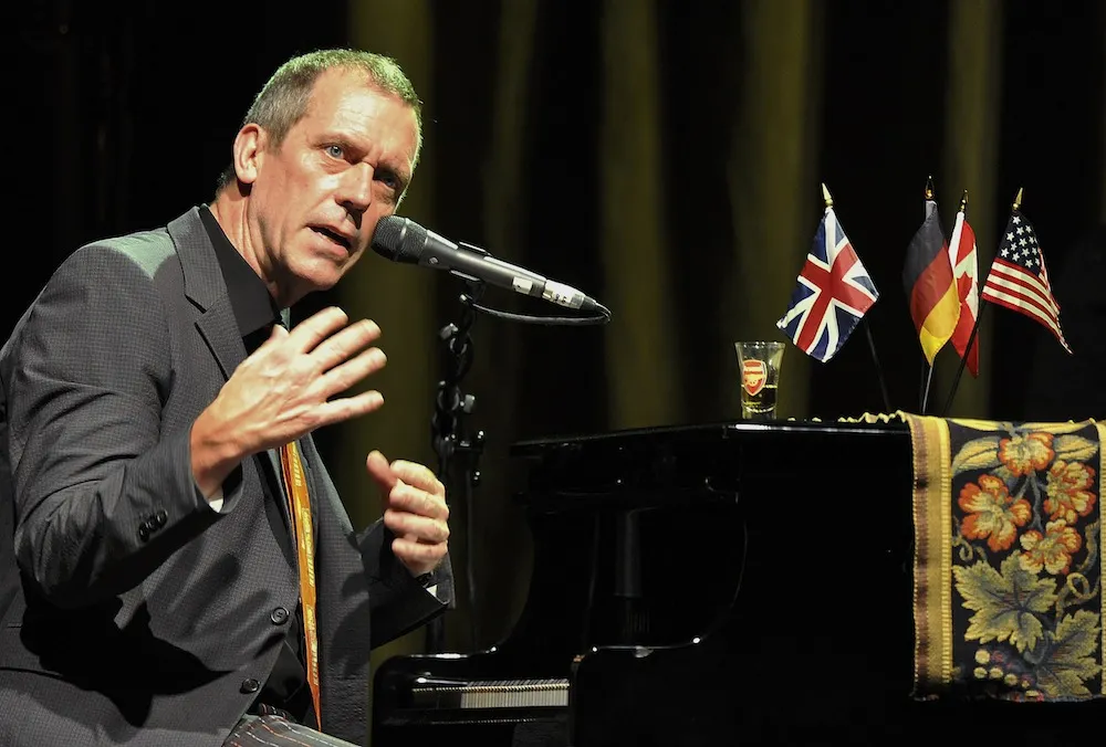 4833332-hugh-laurie.jpg