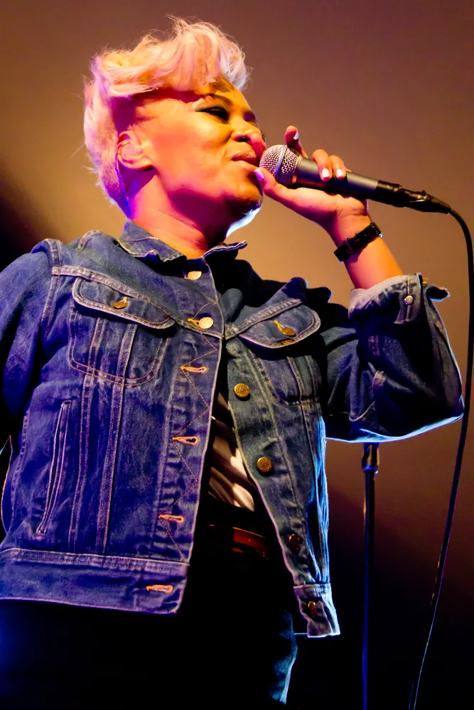 4906775-emeli-sande.jpg