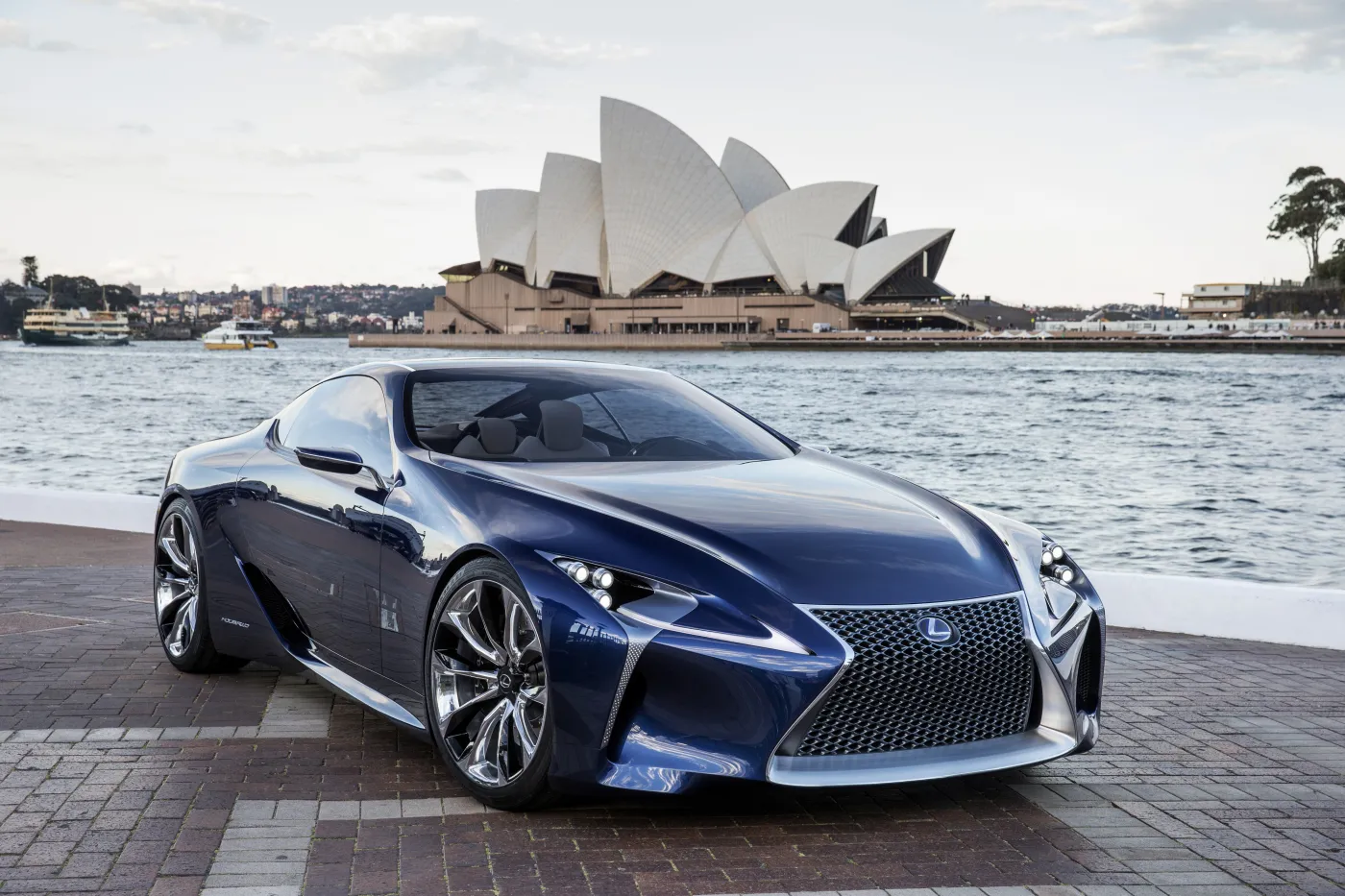 Z marzeń Agnieszki Radwańskiej! Kosmiczny lexus LF-LC blue concept - ZDJĘCIA