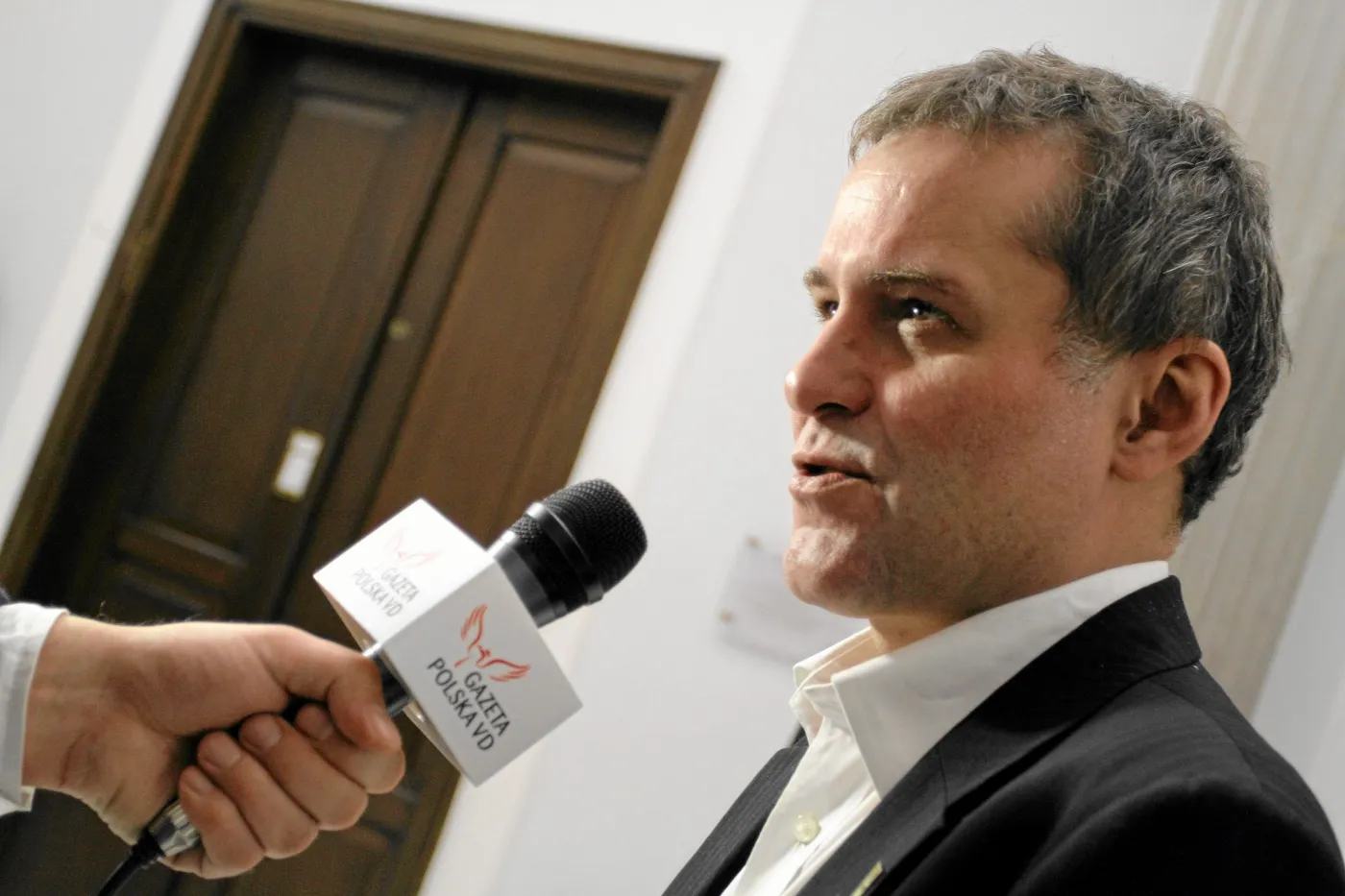 Polityczny sponsoring promocji Gmyza? "Gdybym oszalał..."